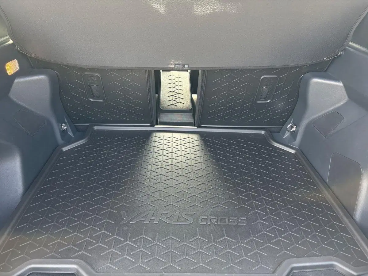 Toyota Yaris Cross usata a Venezia (16)