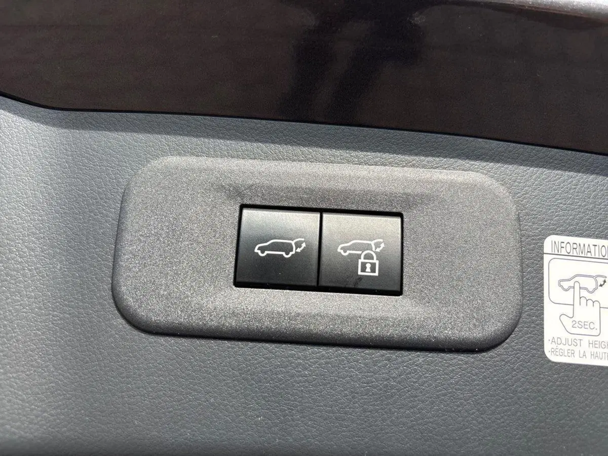 Lexus NX usata a Venezia (17)