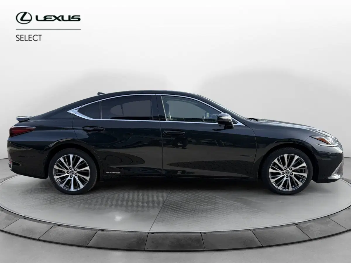 Lexus ES usata a Venezia (5)