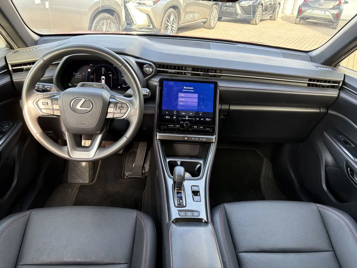 Lexus LBX usata a Venezia (10)