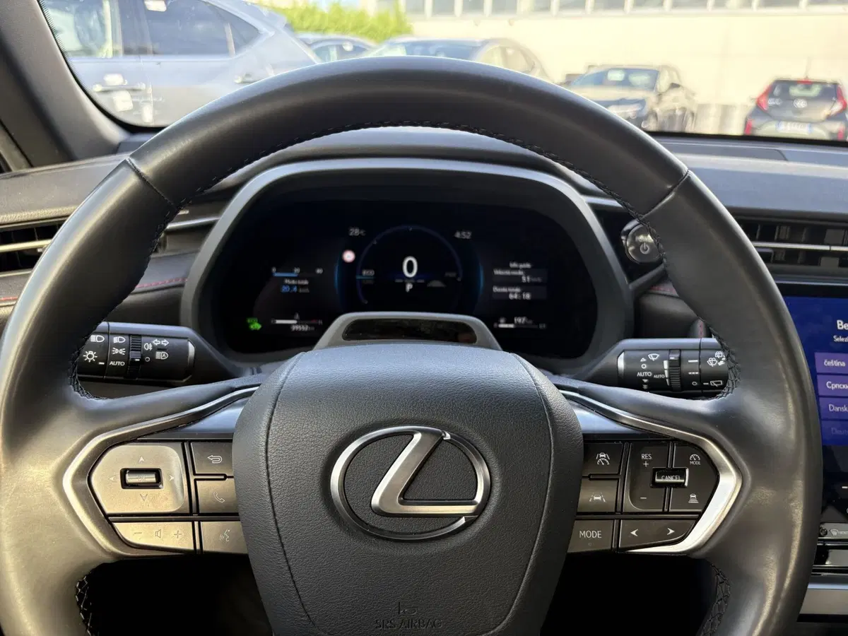 Lexus LBX usata a Venezia (11)