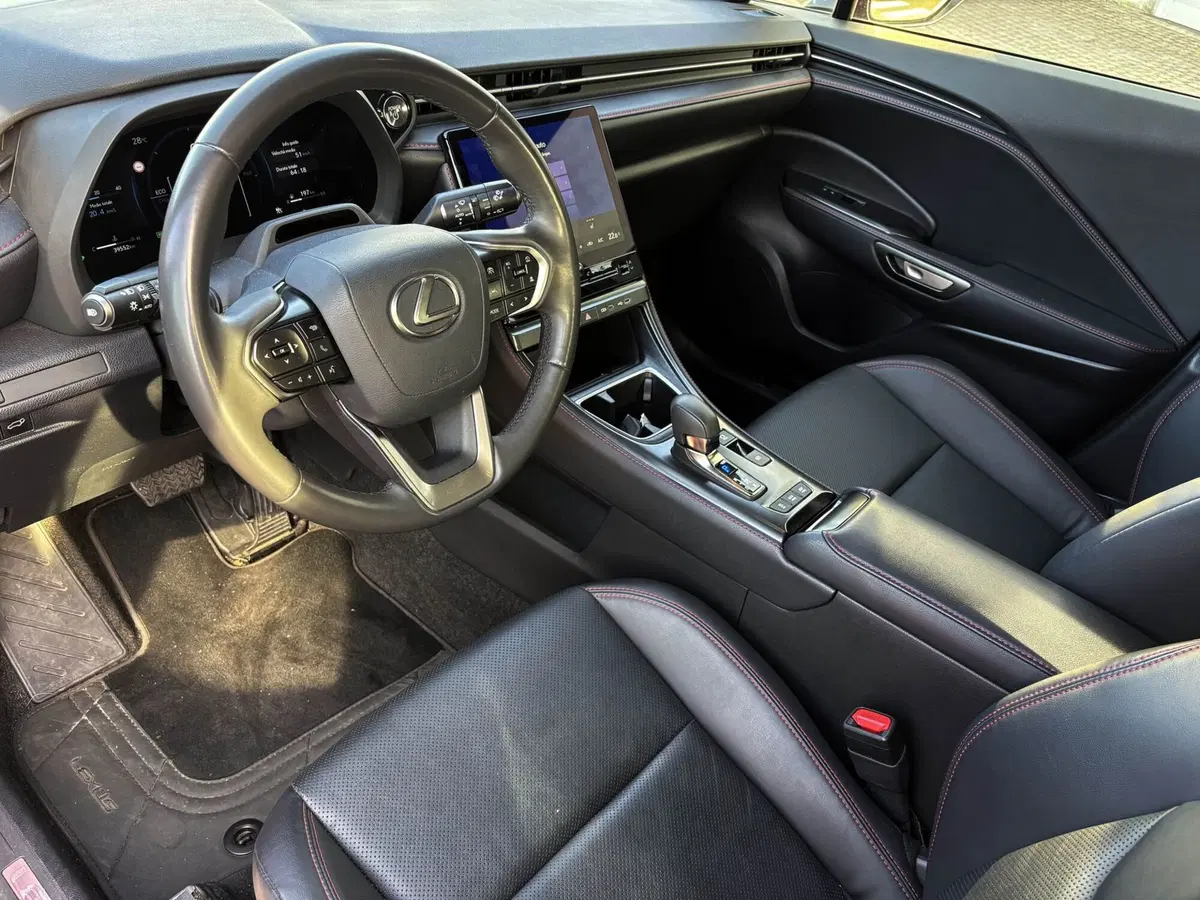 Lexus LBX usata a Venezia (6)