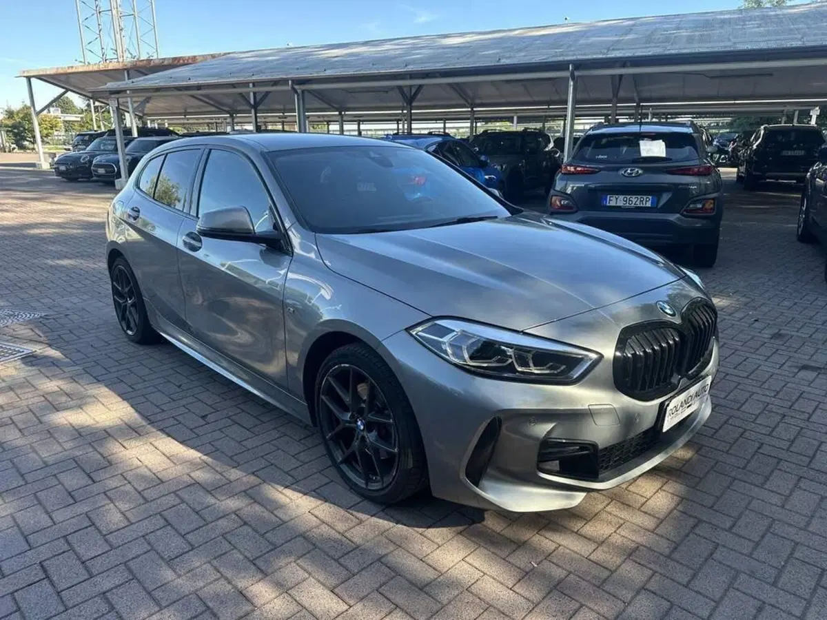 BMW Serie 1 usata a Alessandria (9)