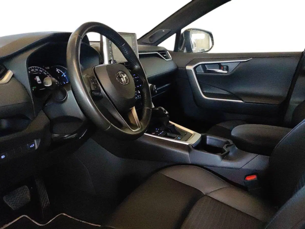 Toyota Rav4 usata a Milano (8)