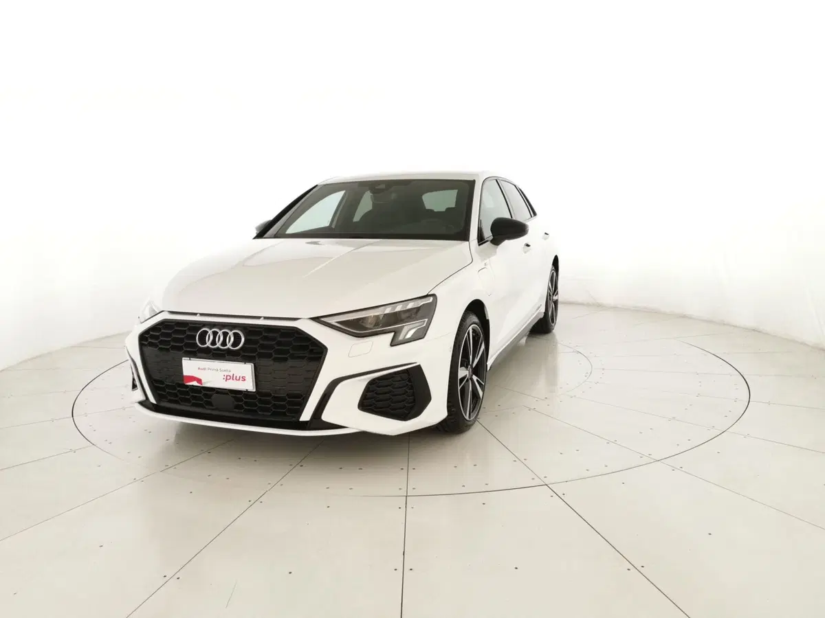 Audi A3 Sportback nuova a Chieti
