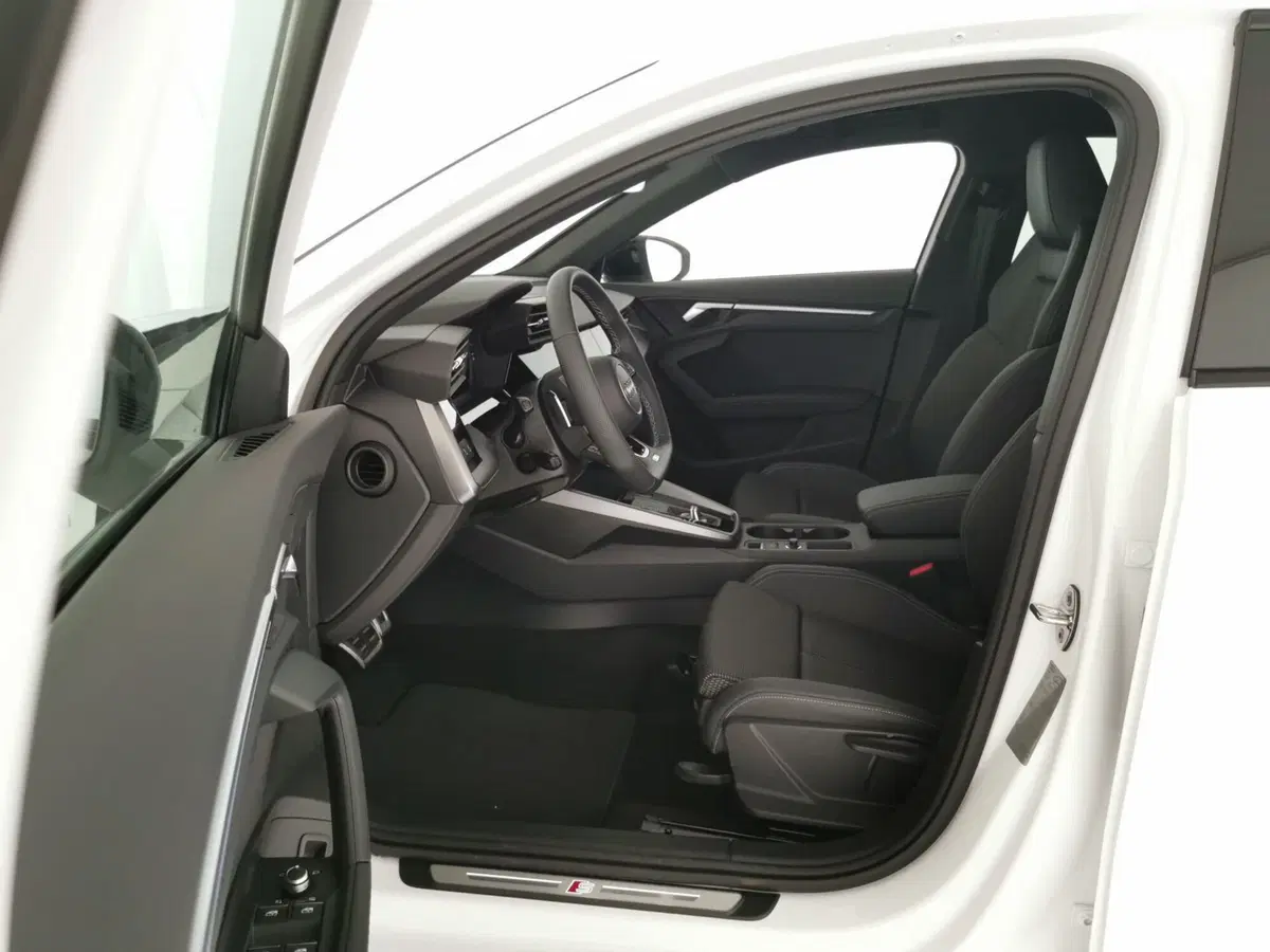 Audi A3 Sportback nuova a Chieti (5)