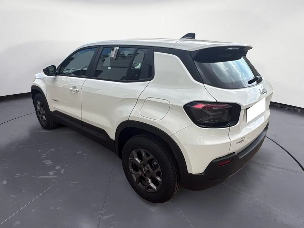 Jeep Avenger nuova a Agrigento (3)