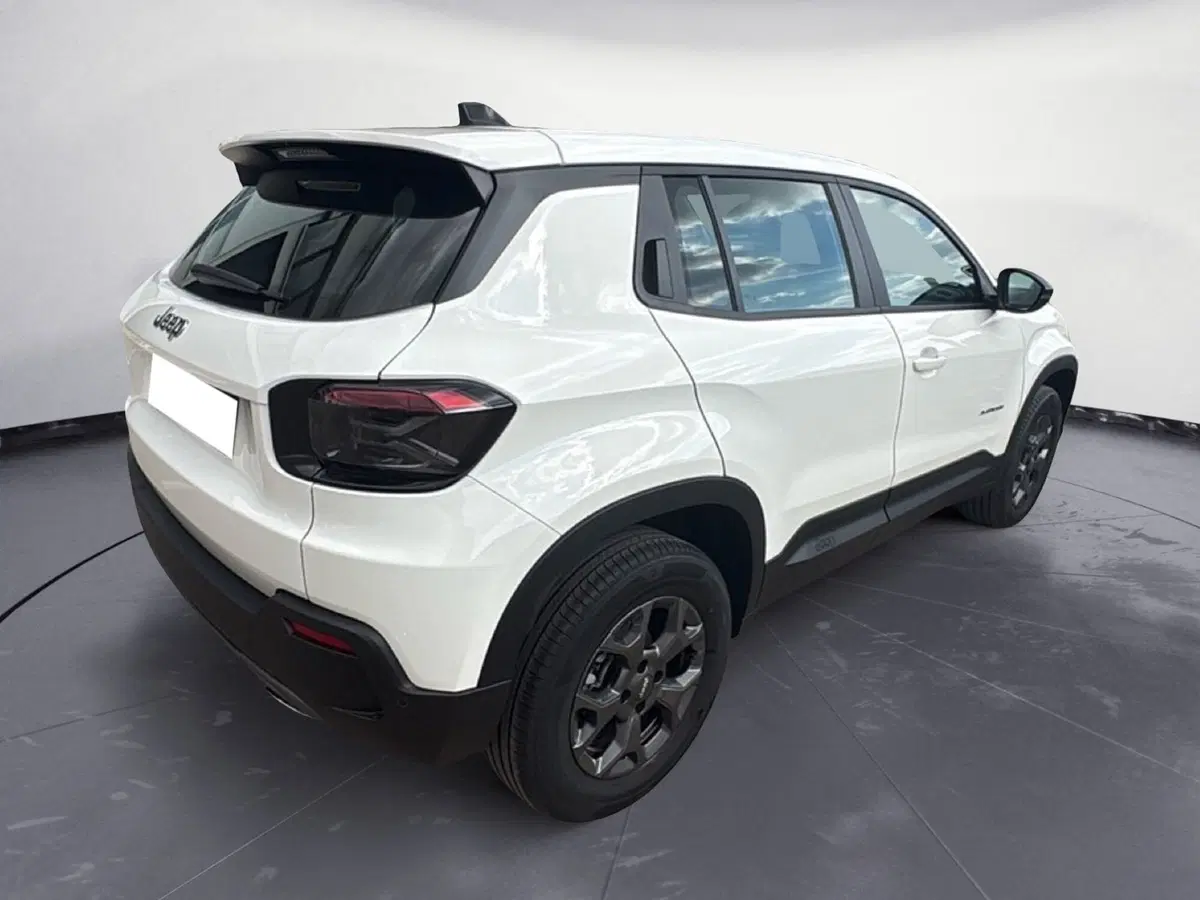Jeep Avenger nuova a Agrigento (6)
