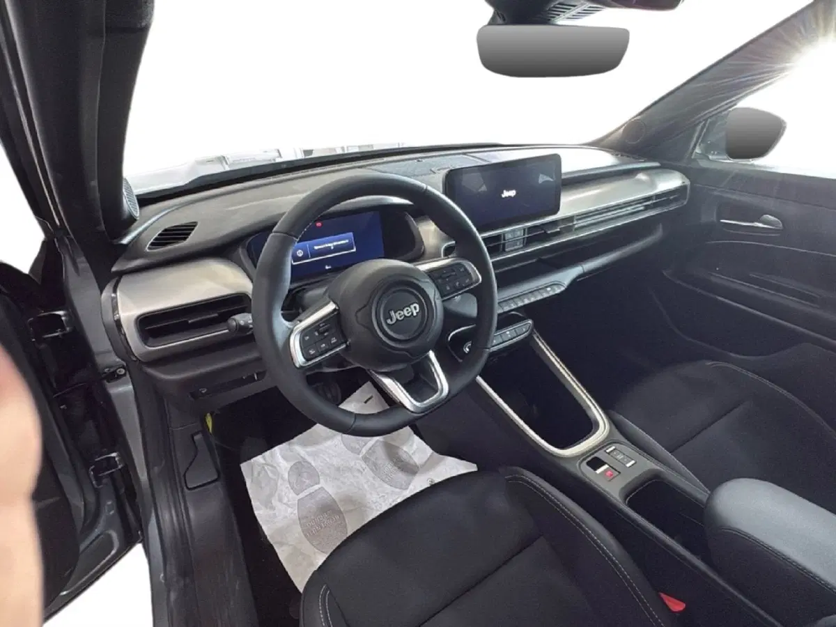 Jeep Avenger nuova a Agrigento (18)