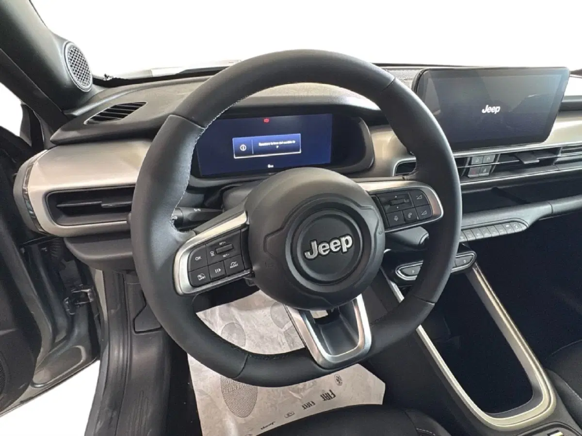 Jeep Avenger nuova a Agrigento (20)