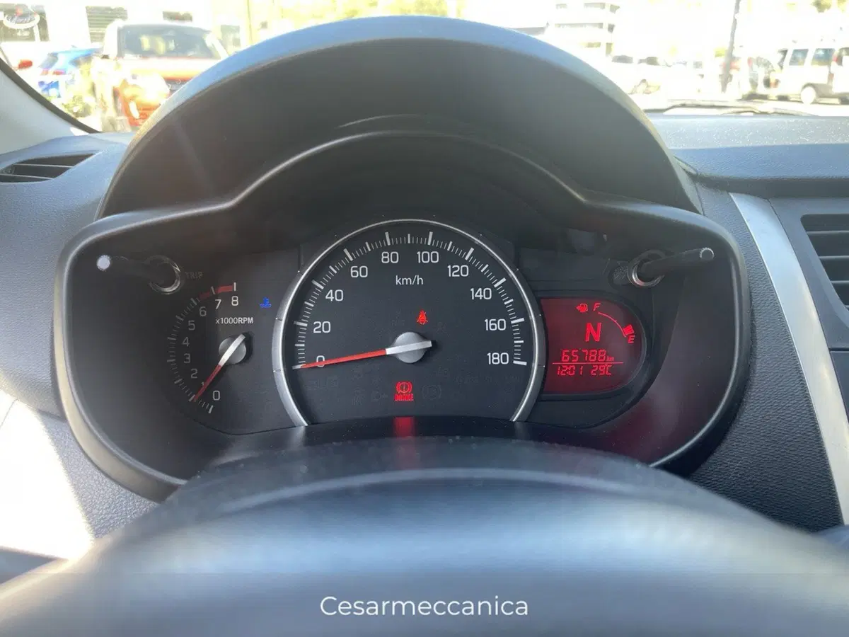 Suzuki Celerio usata a Salerno (7)