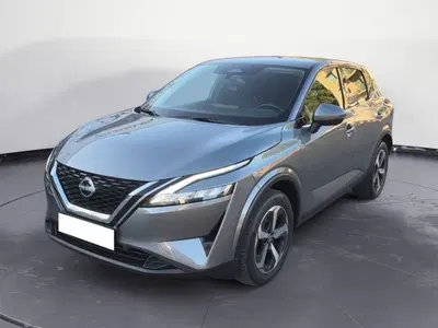 Nissan Qashqai 1.3 mhev N-Connecta 2wd 140cv del 2023 usata a Bologna