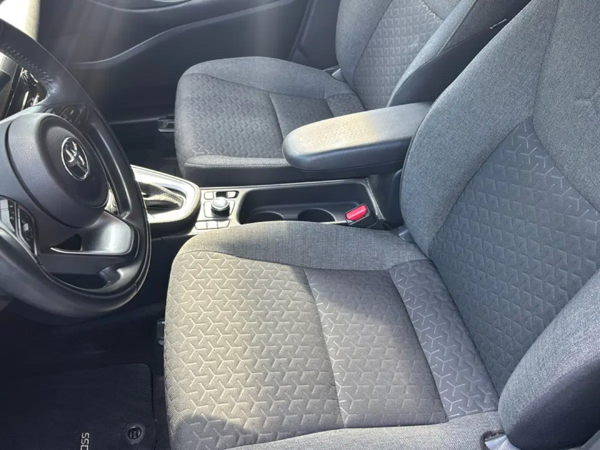 Toyota Yaris Cross usata a Bologna (11)