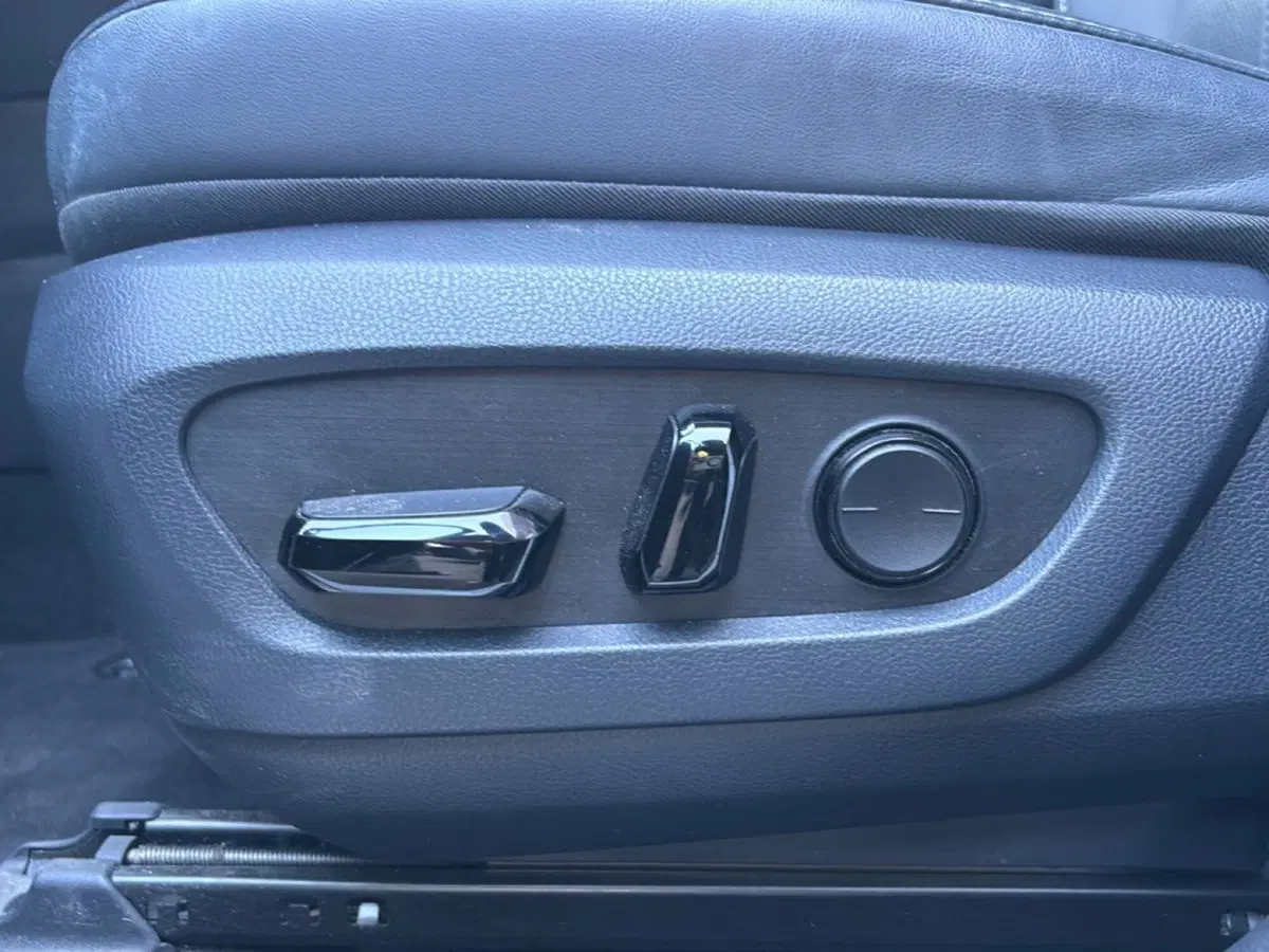 Lexus NX usata a Bologna (14)