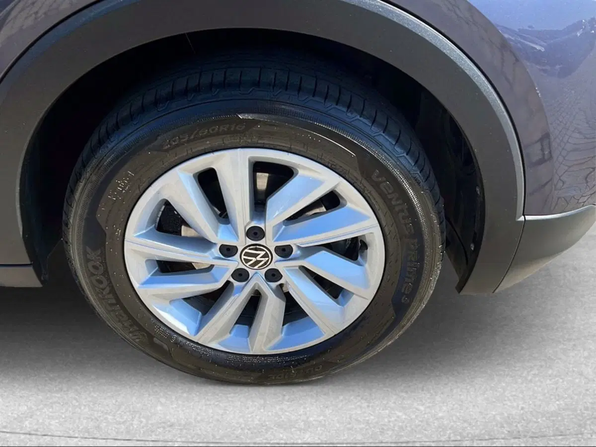 Volkswagen T-Cross usata a Livorno (12)