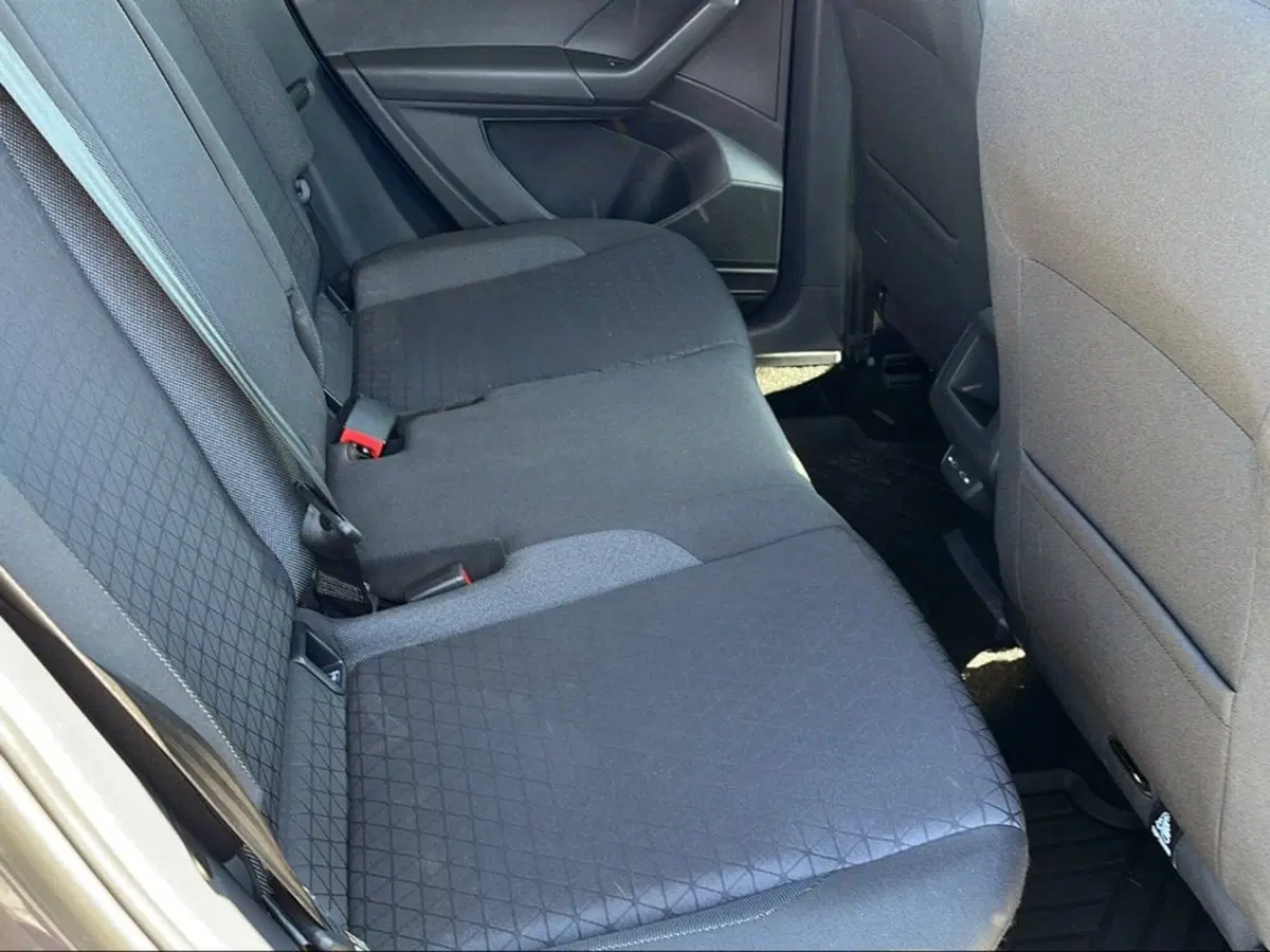 Volkswagen T-Cross usata a Livorno (7)