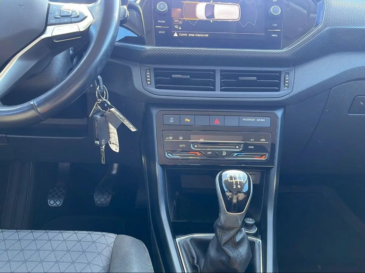 Volkswagen T-Cross usata a Livorno (9)