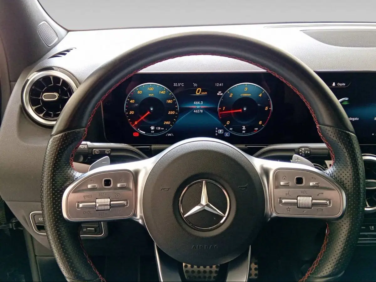 Mercedes-Benz GLA SUV usata a Firenze (10)