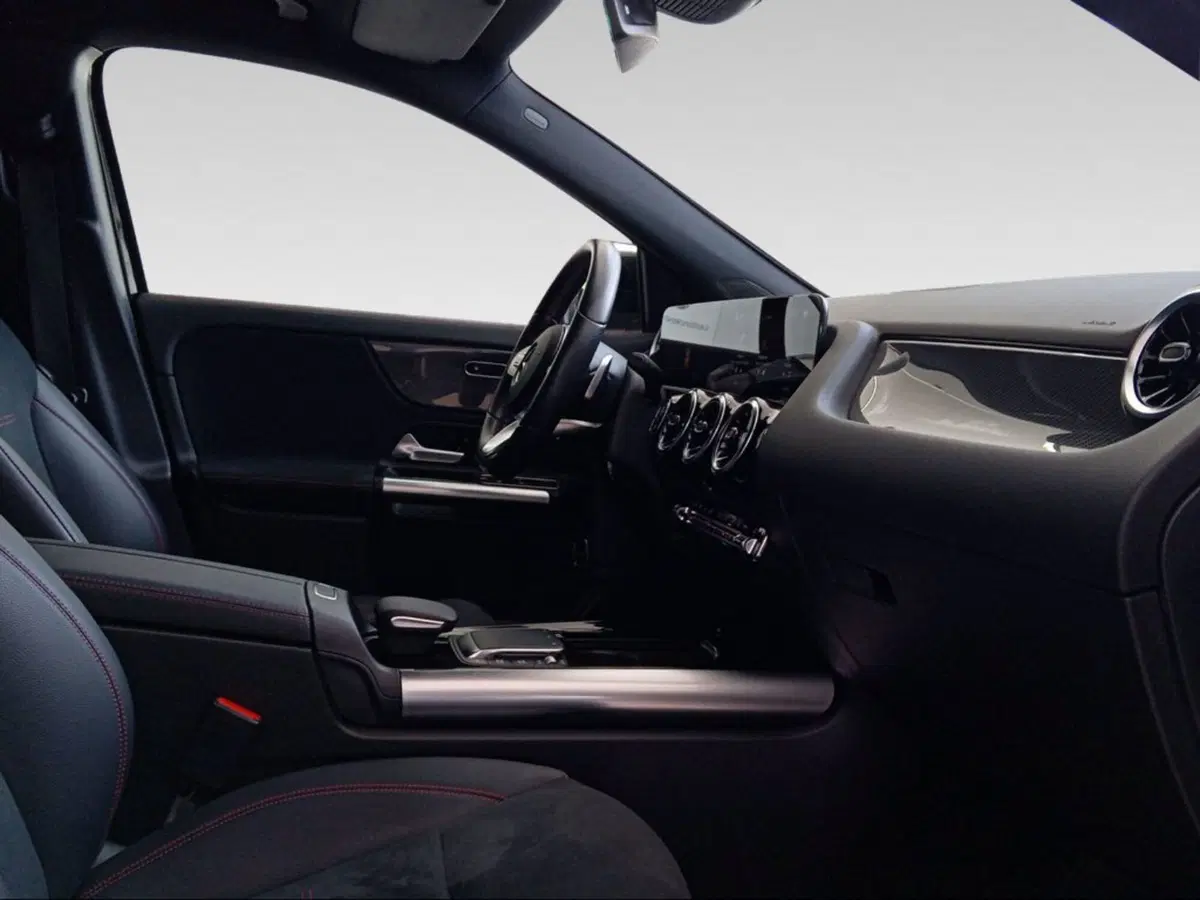 Mercedes-Benz GLA SUV usata a Firenze (13)