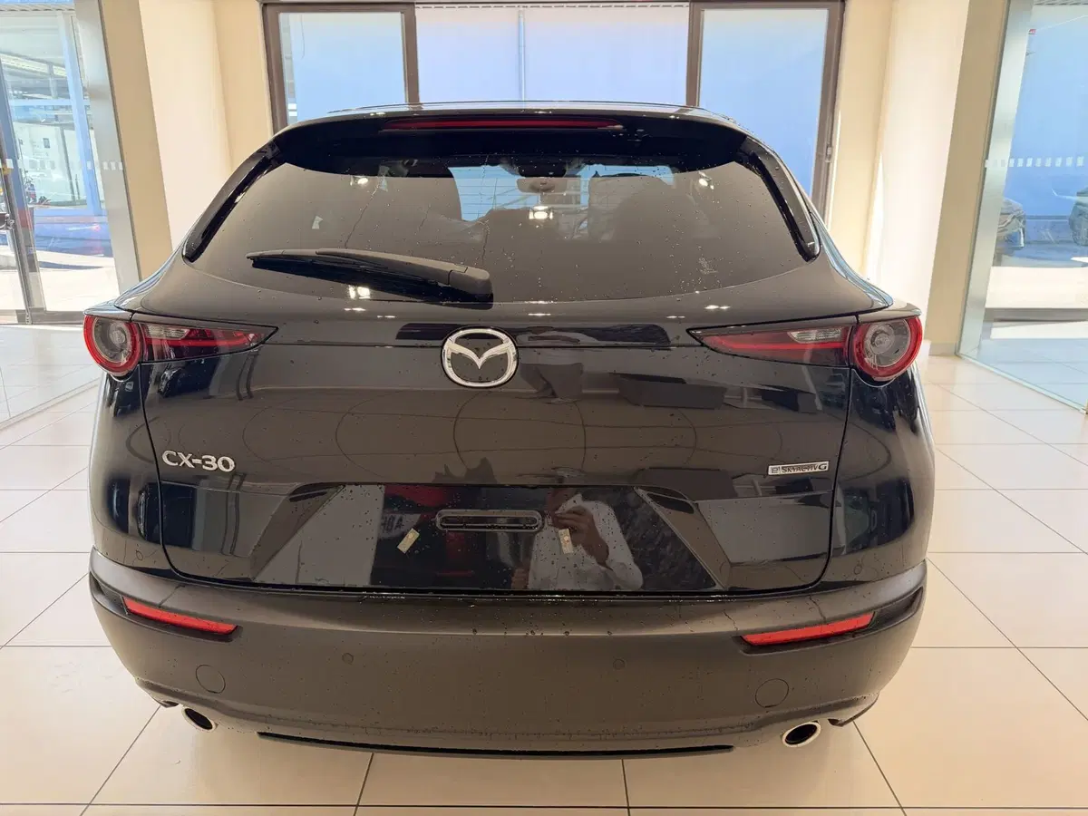 Mazda CX-30 nuova a Latina (5)