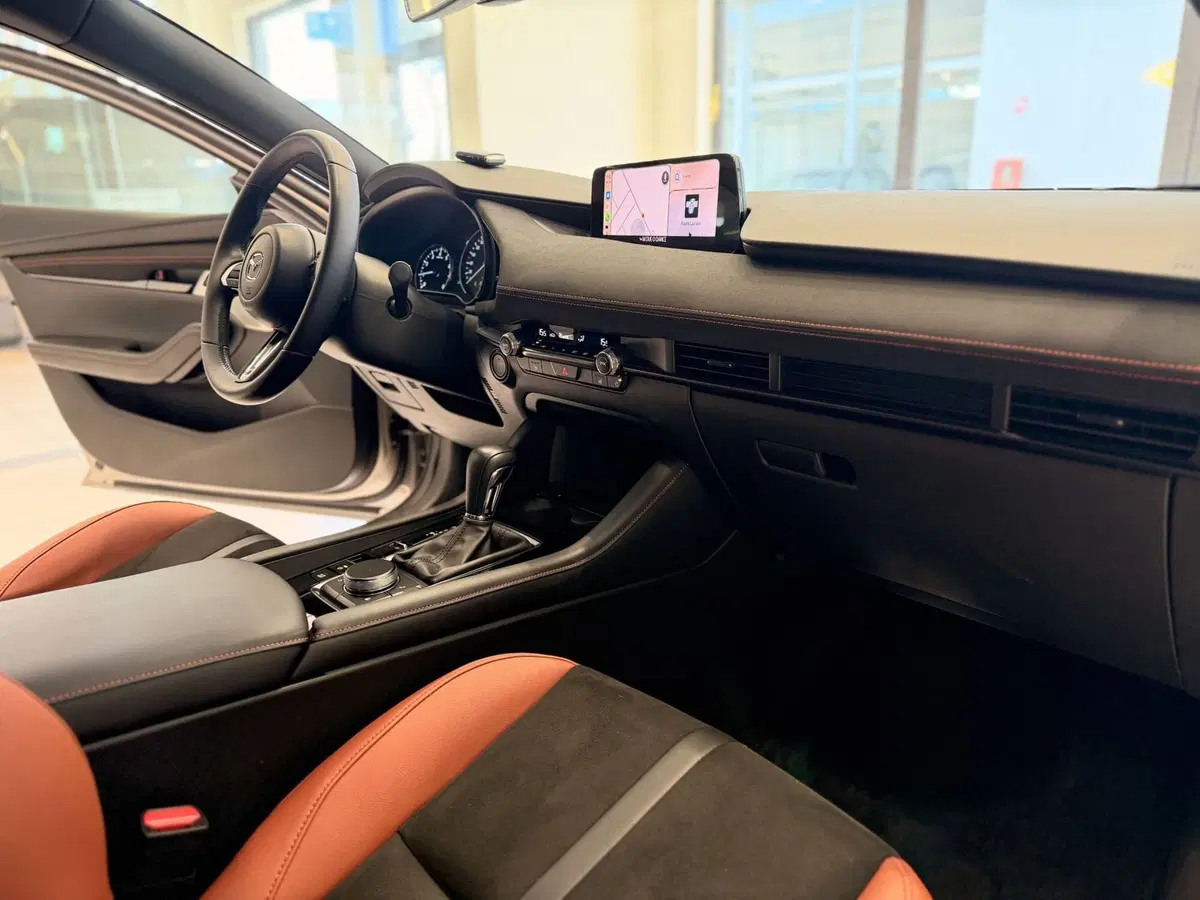 Mazda Mazda3 usata a Latina (18)