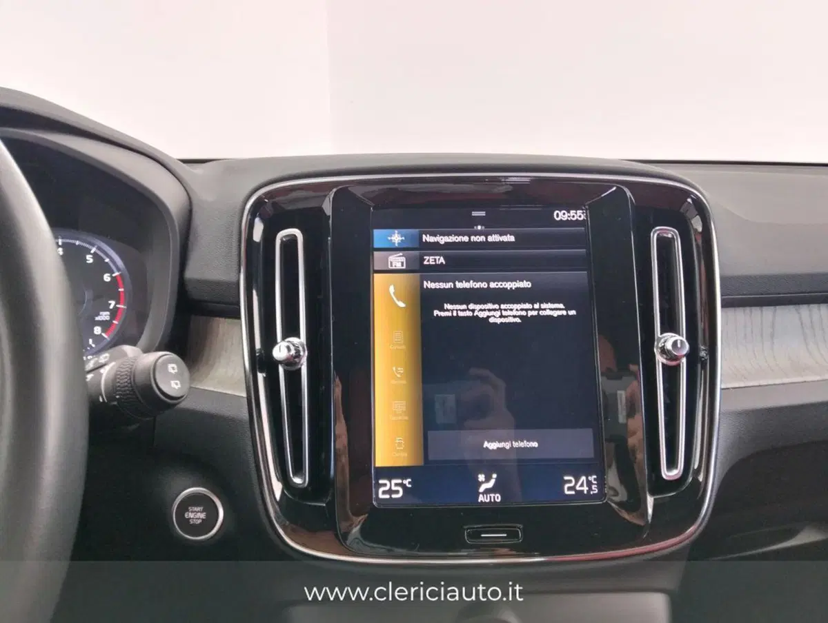 Volvo XC40 usata a Como (13)
