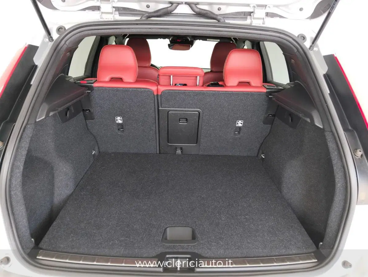 Volvo XC40 usata a Como (16)