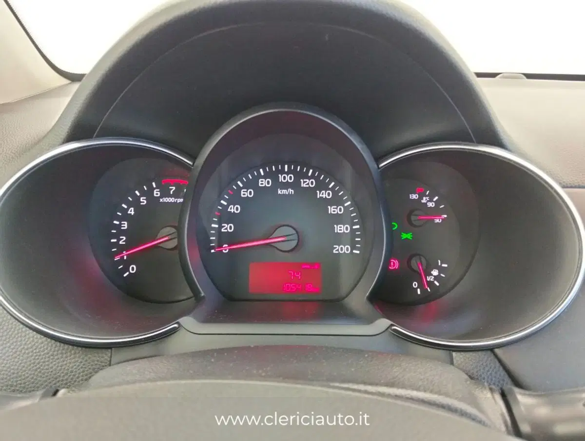 Kia Picanto usata a Como (11)