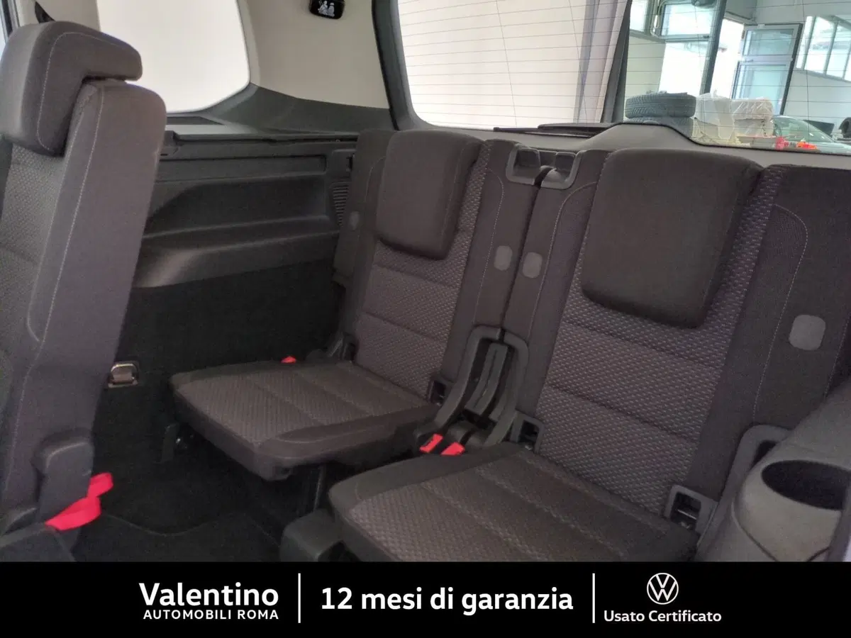 Volkswagen Touran usata a Roma (10)