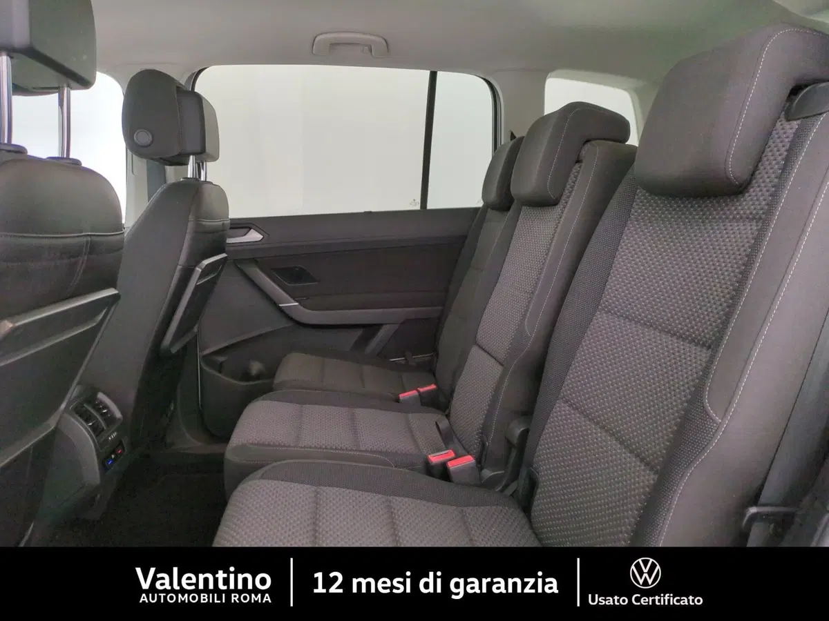 Volkswagen Touran usata a Roma (9)
