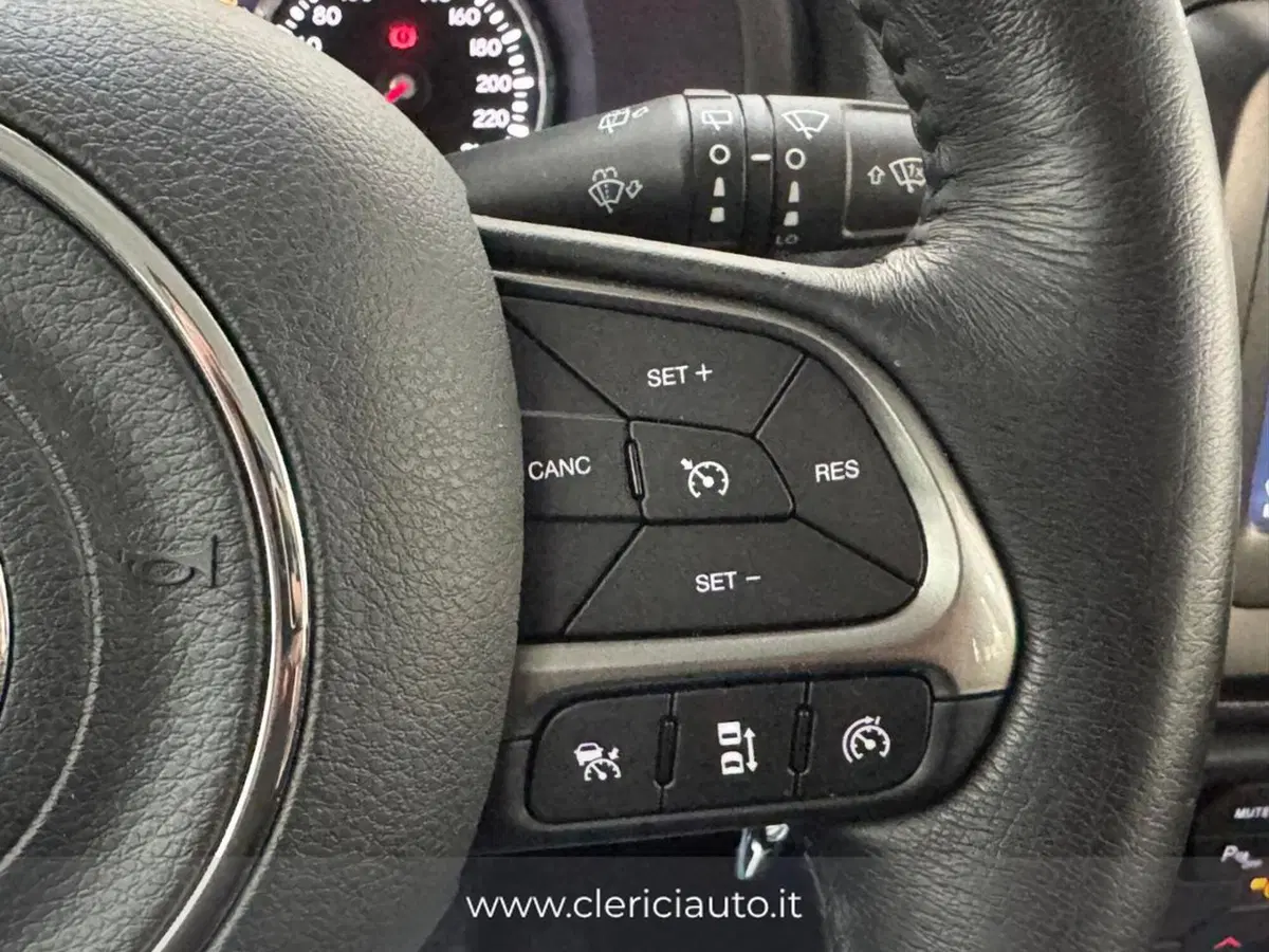 Jeep Renegade usata a Como (11)