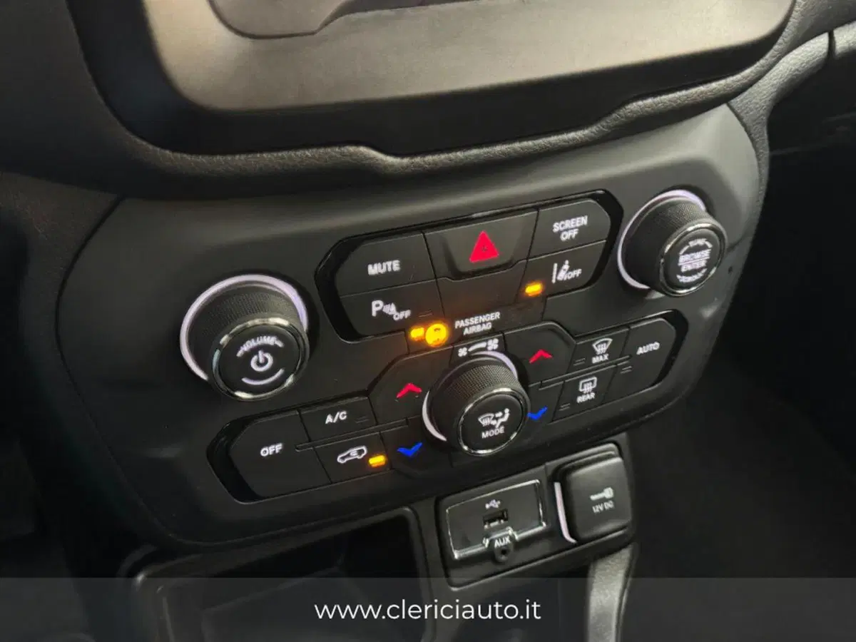 Jeep Renegade usata a Como (16)