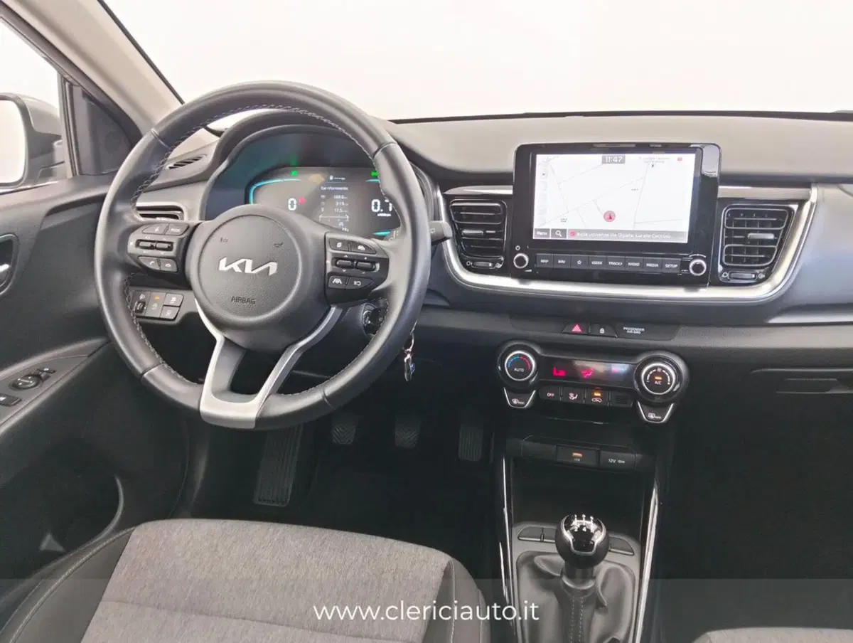 Kia Stonic usata a Como (10)