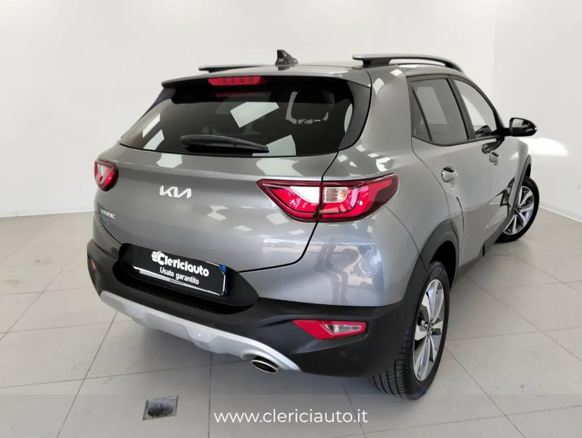 Kia Stonic usata a Como (2)