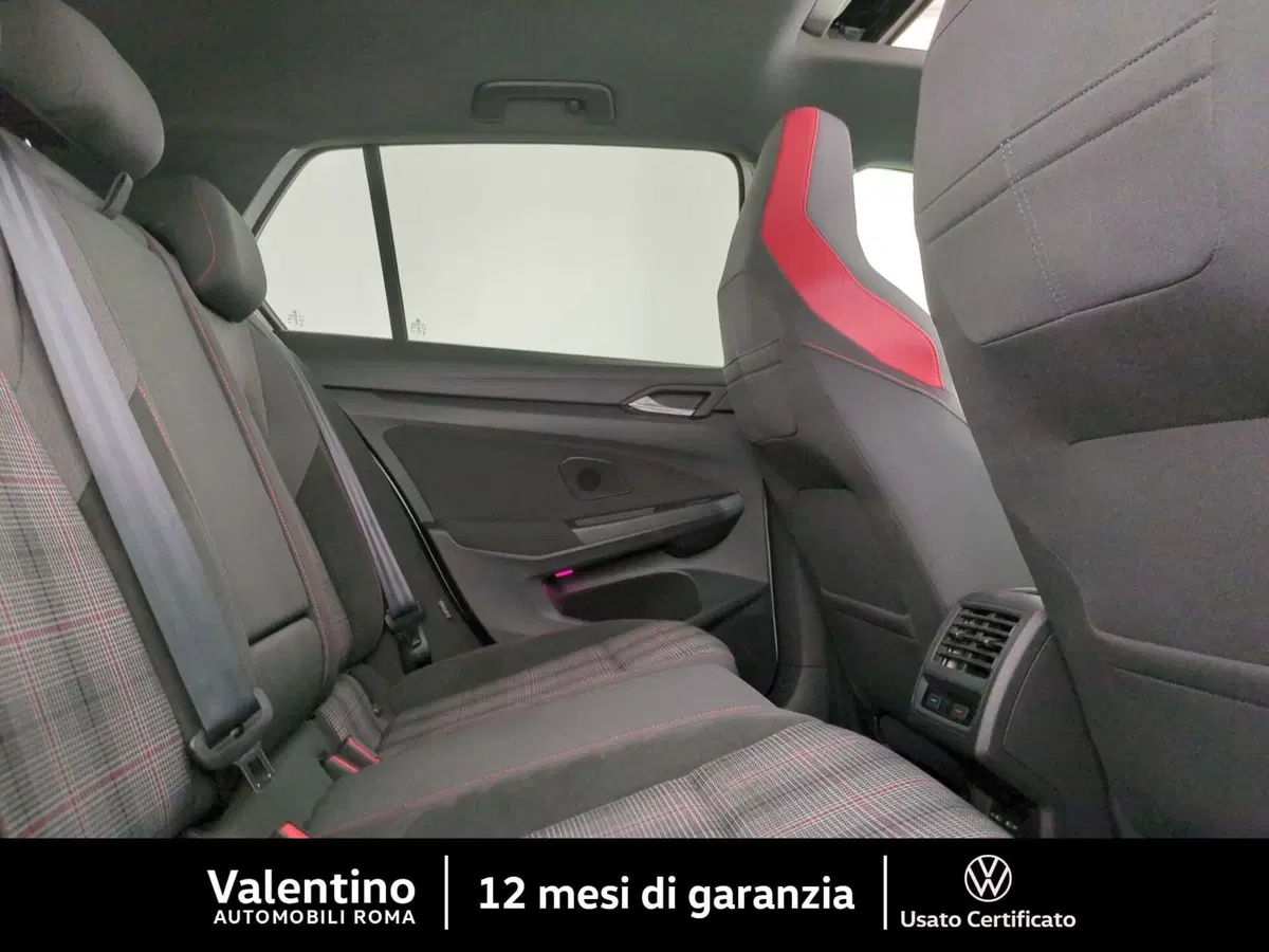 Volkswagen Golf usata a Roma (11)