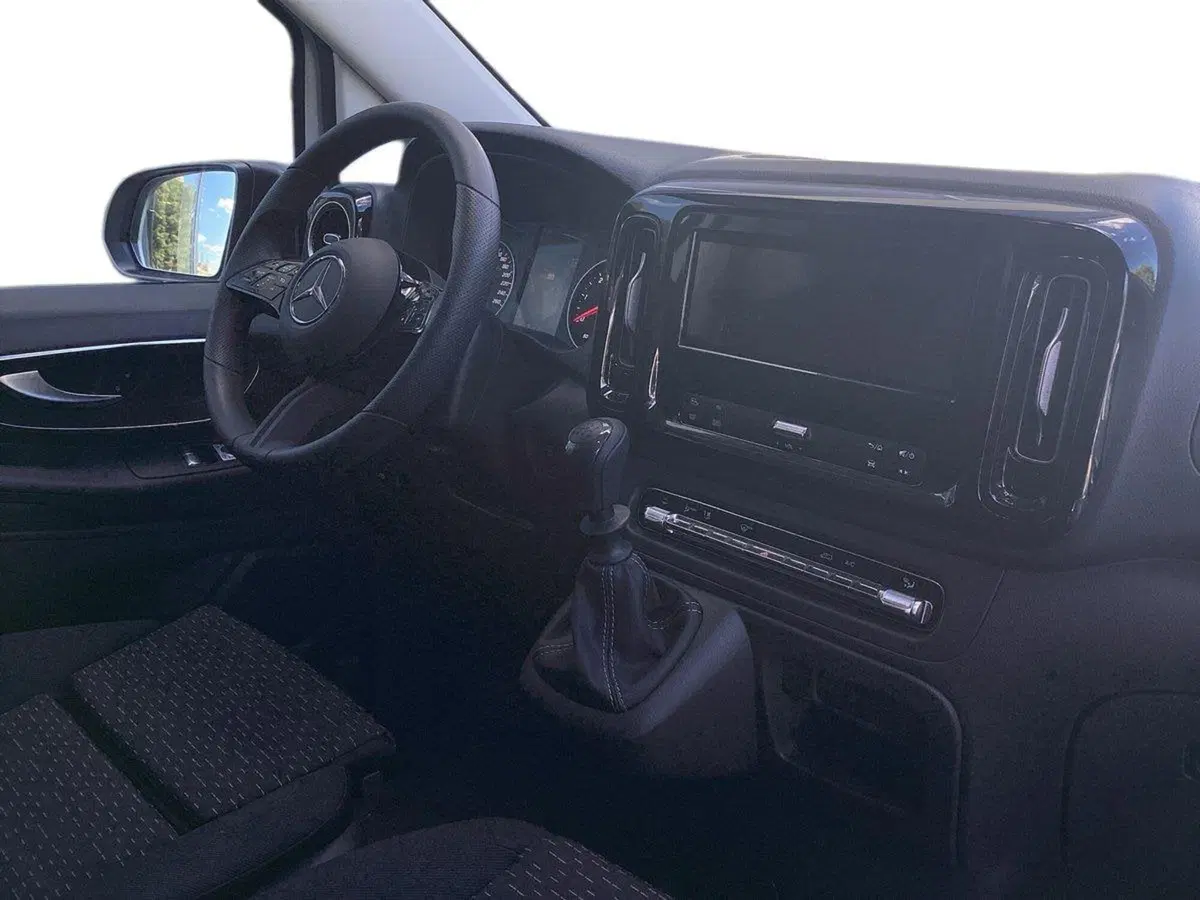 Mercedes-Benz Vito nuova a Foggia (15)