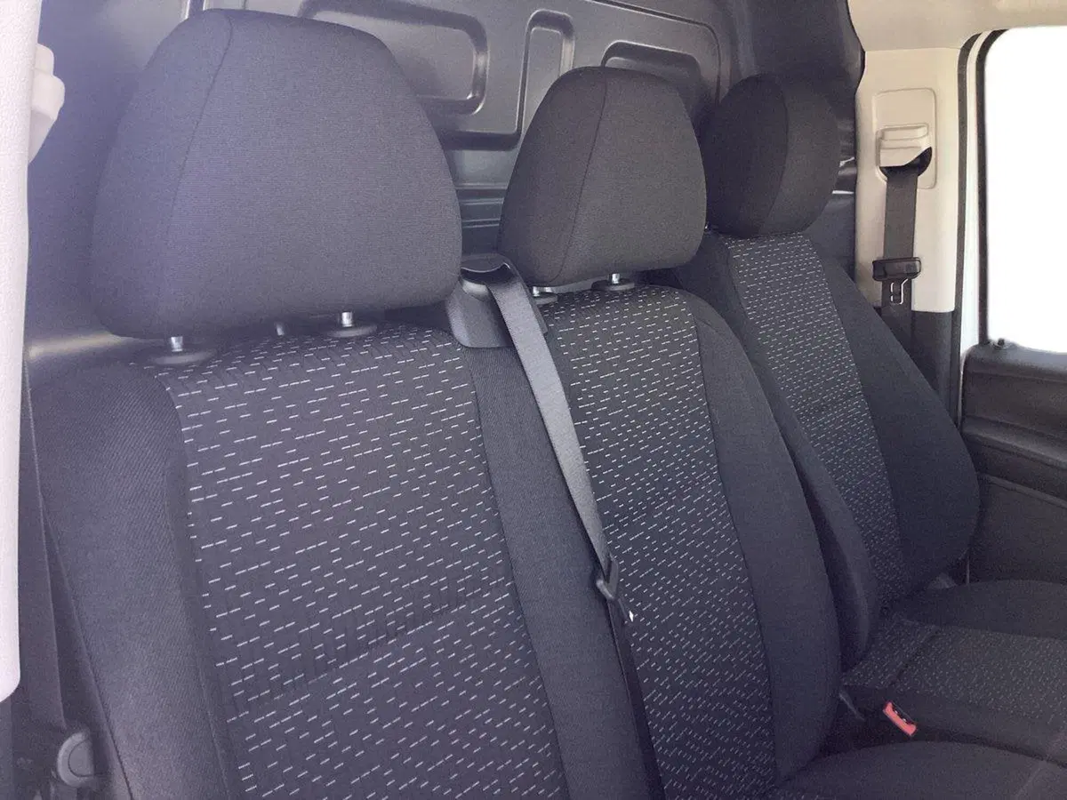 Mercedes-Benz Vito nuova a Foggia (16)