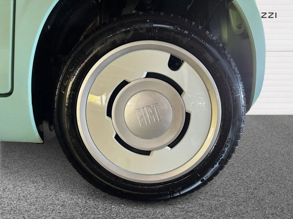 Fiat Topolino nuova a Bari (6)