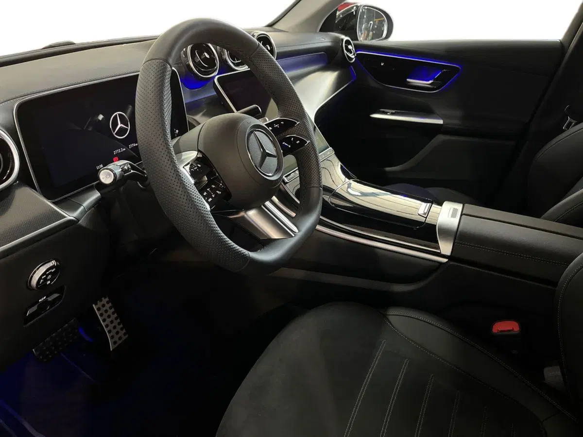 Mercedes-Benz GLC SUV usata a Bari (10)