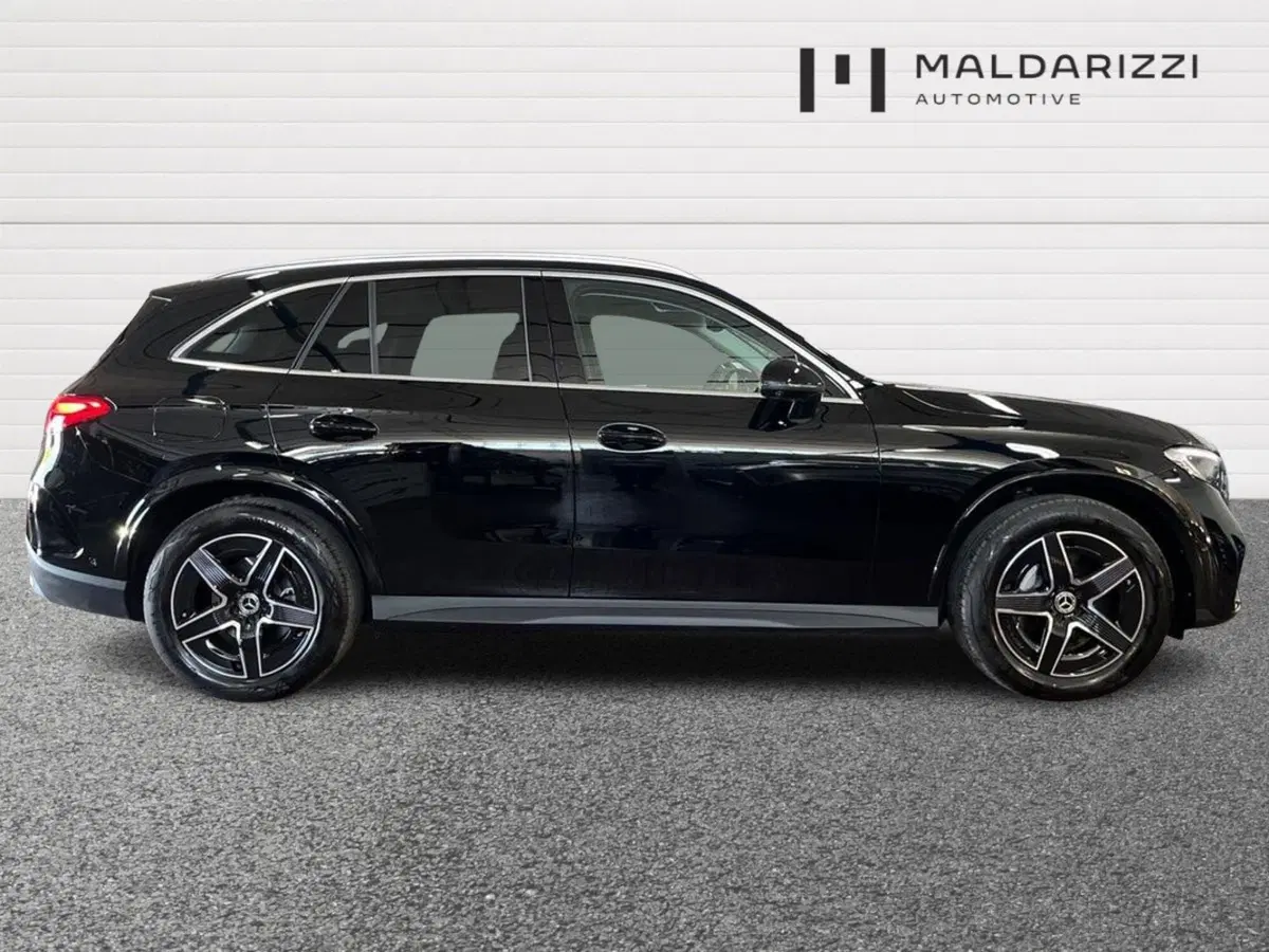 Mercedes-Benz GLC SUV usata a Bari (5)