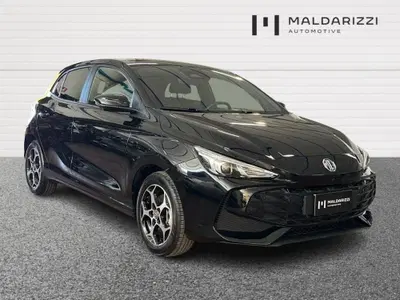 Mg MG3 1.5 hybrid+ Luxury auto del 2025 usata a Bari