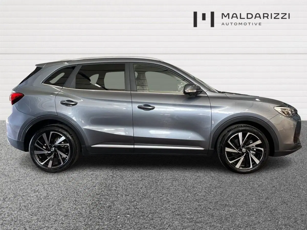 Mg ZS EV usata a Bari (5)
