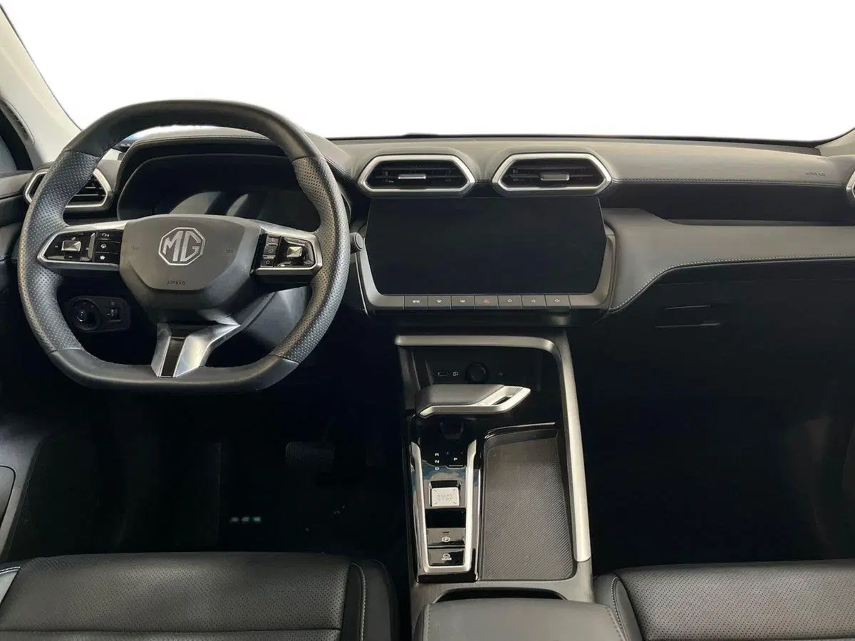 Mg ZS EV usata a Bari (8)