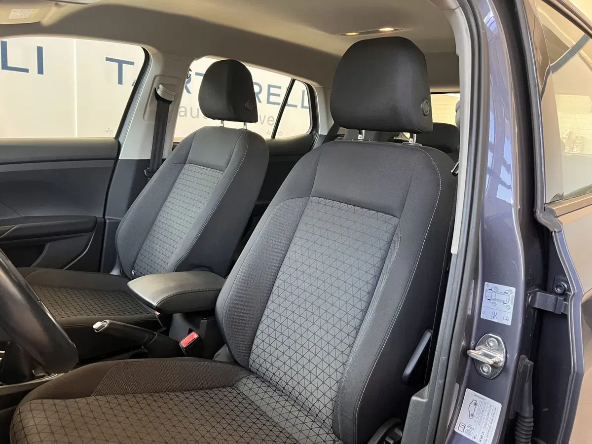 Volkswagen T-Cross usata a Bari (14)