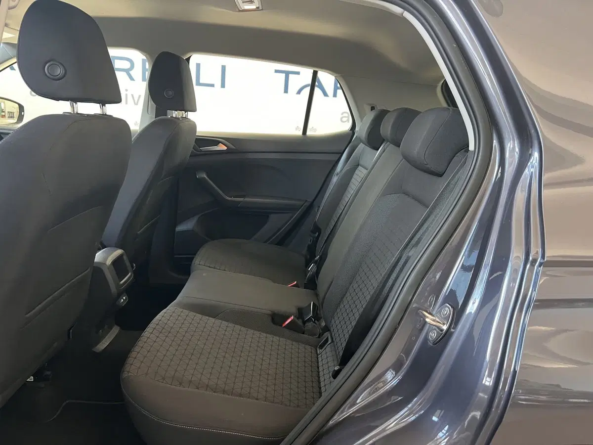 Volkswagen T-Cross usata a Bari (16)