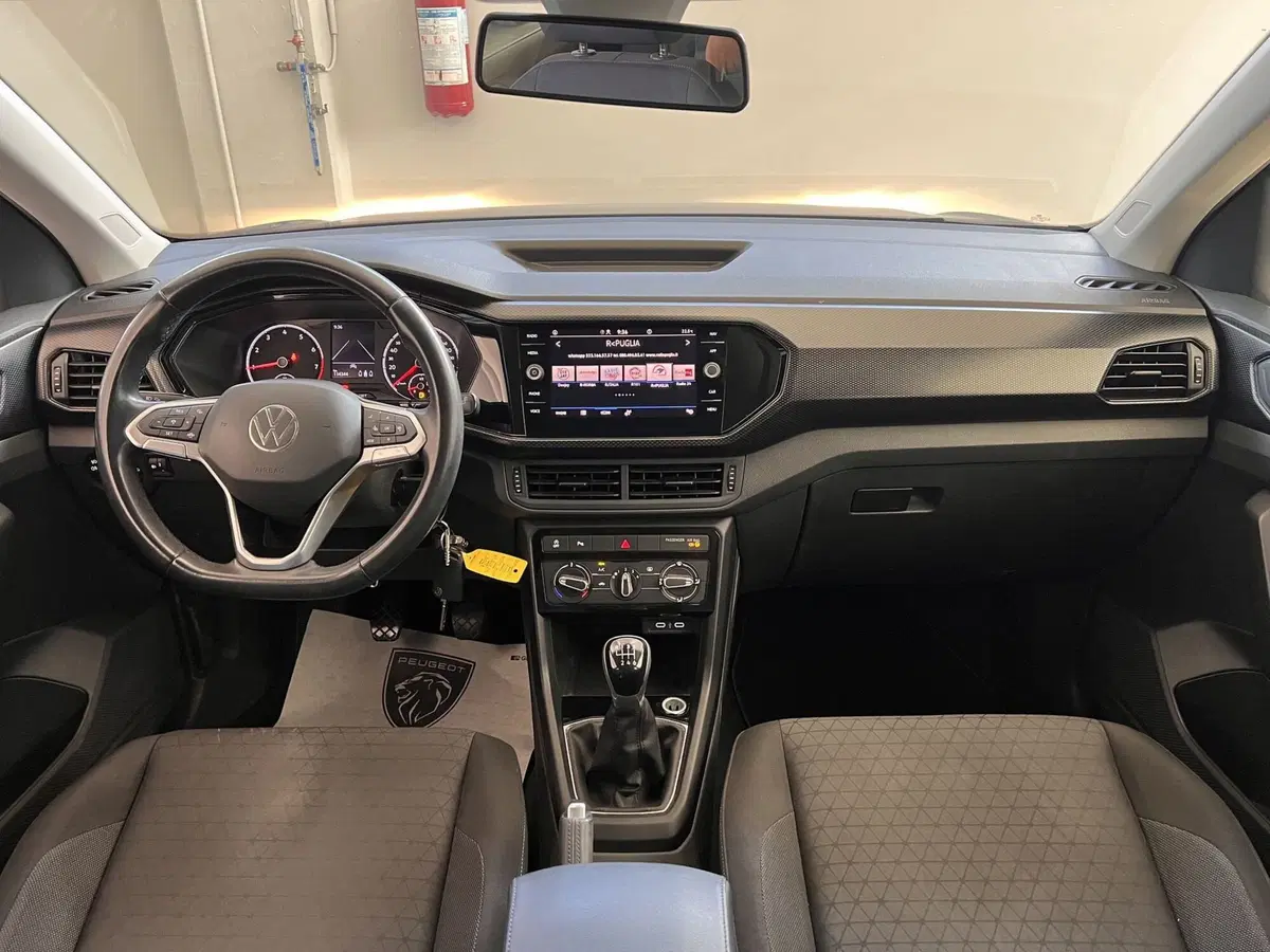 Volkswagen T-Cross usata a Bari (17)