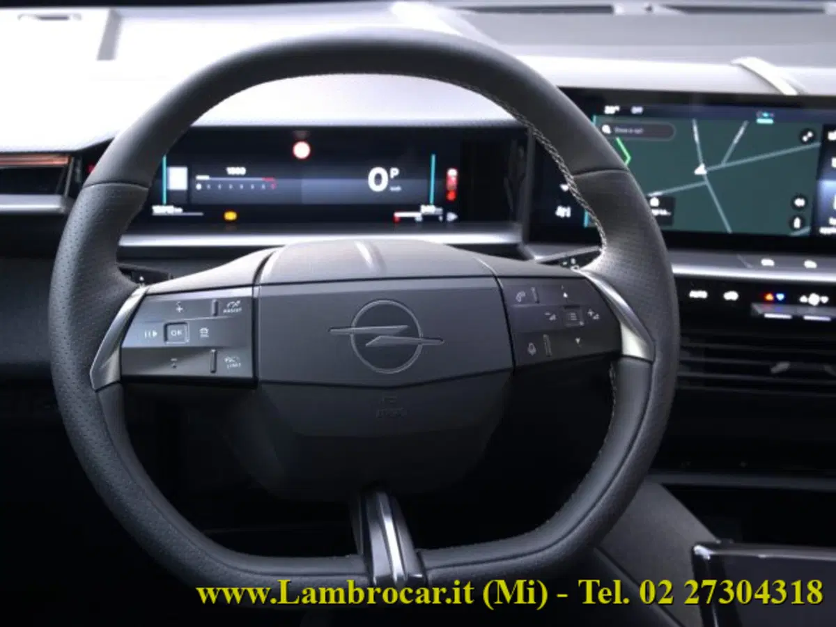 Opel Grandland usata a Milano (6)
