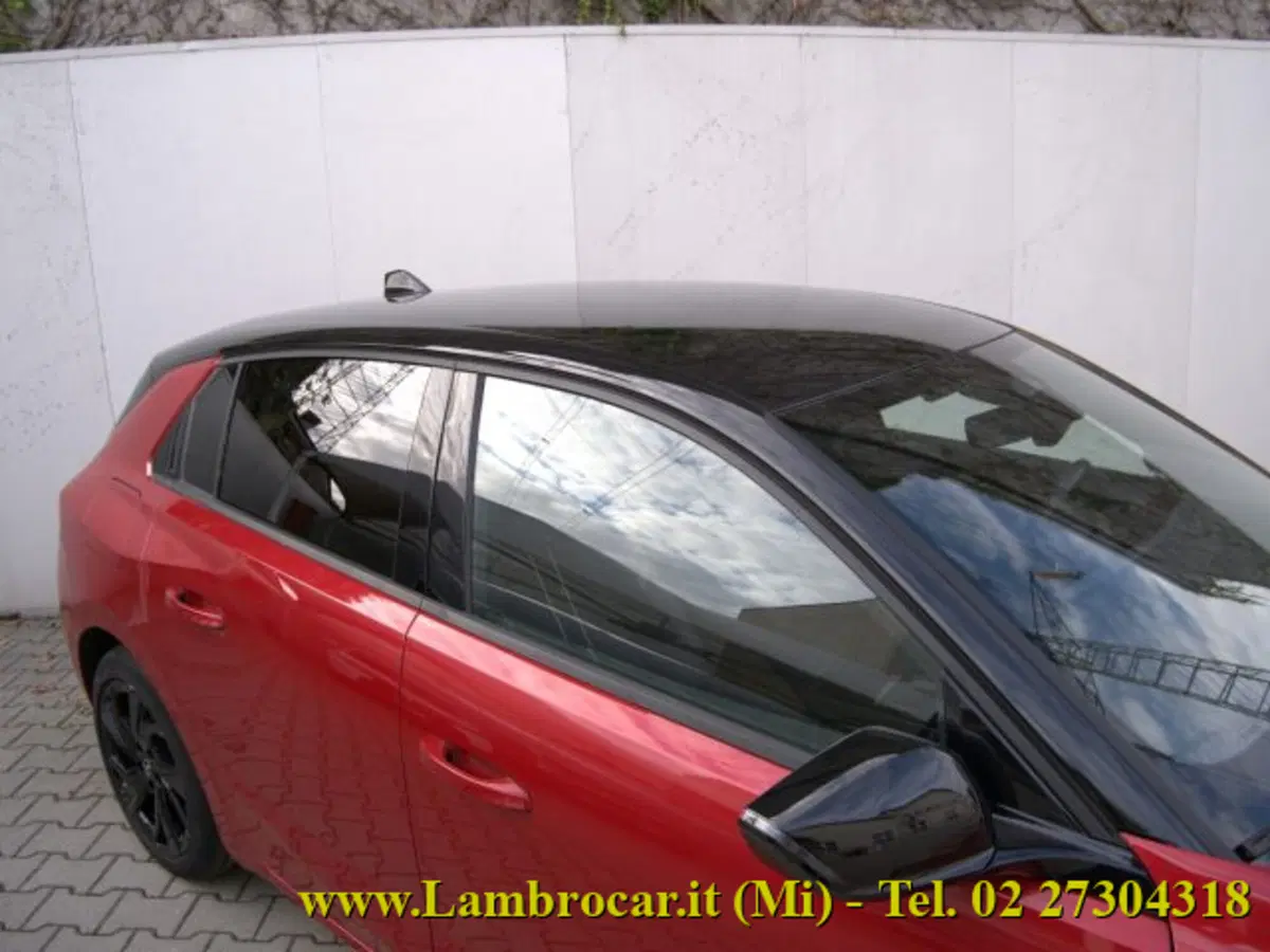 Opel Astra usata a Milano (18)