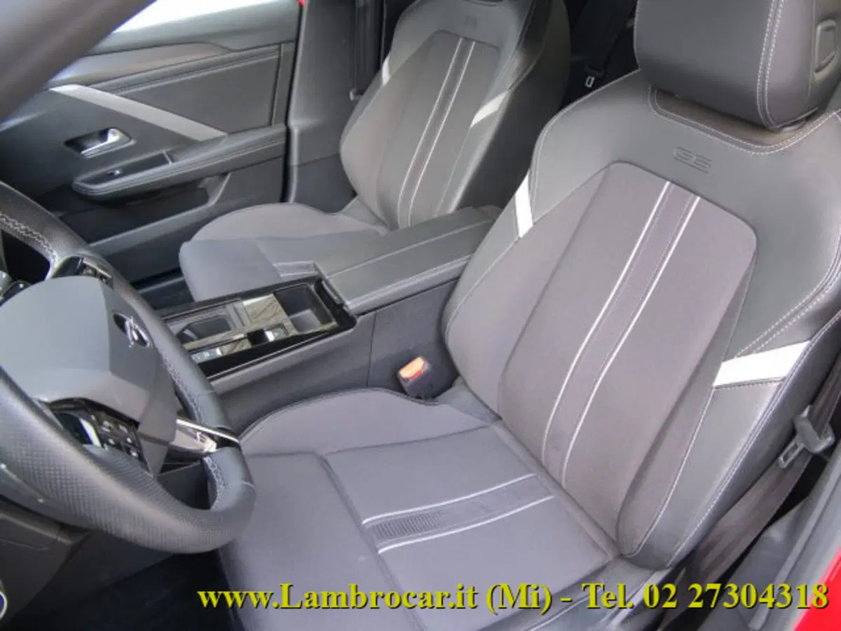 Opel Astra usata a Milano (4)