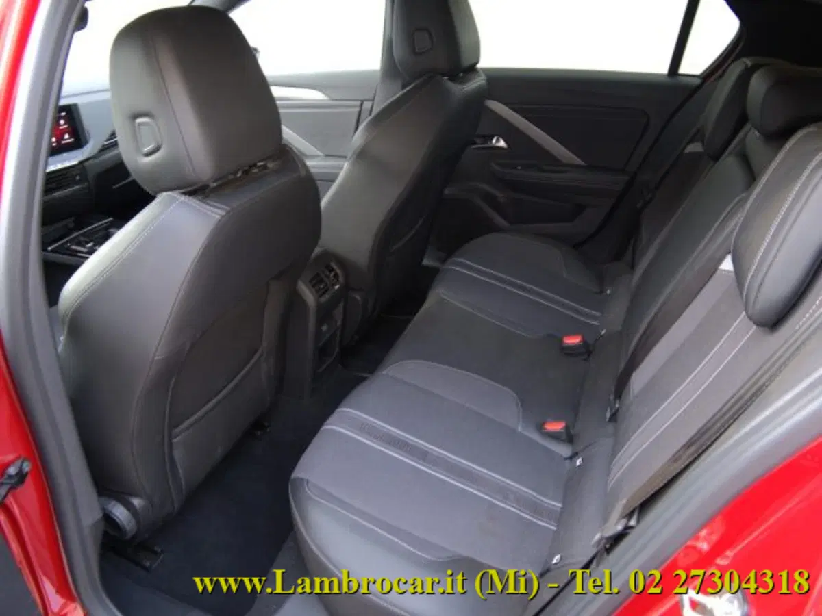 Opel Astra usata a Milano (5)